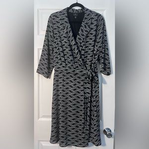 Pretty wrap around dress